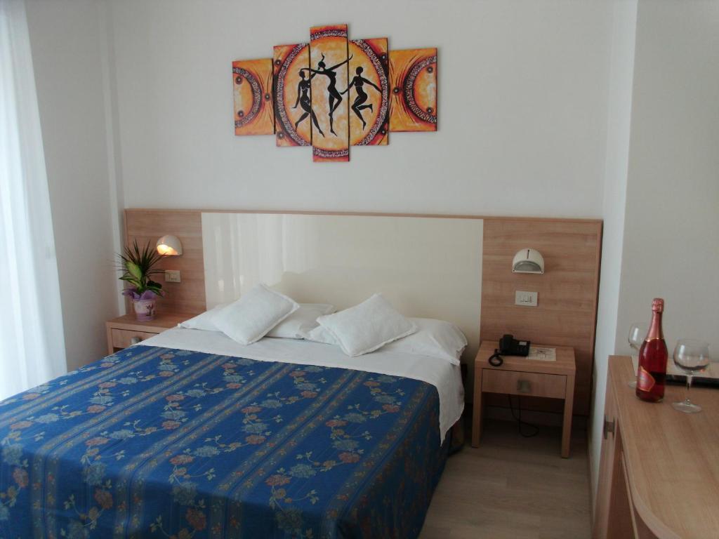 Hotel Sahara Milano Marittima Esterno foto